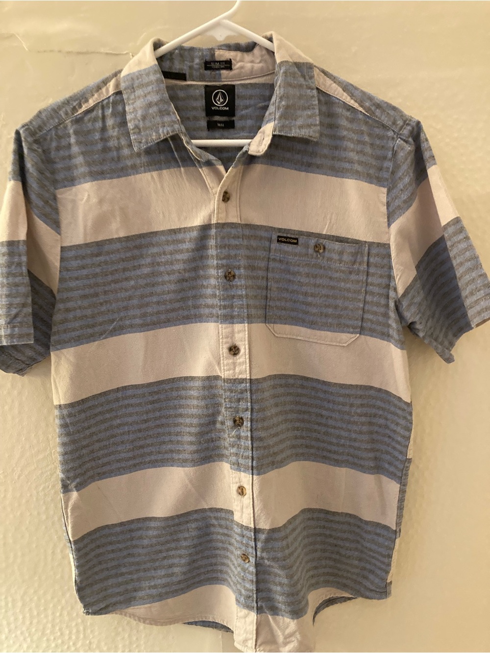 Volcom Men’s Blue and White Striped Short-Sleeve Button-Up